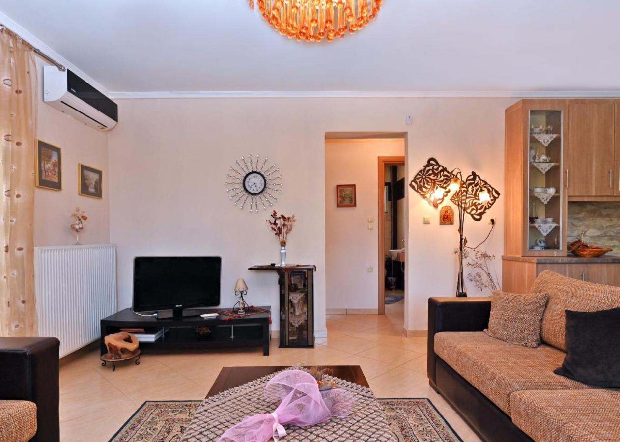 Villa Vangelis Nea Plagia Exteriör bild