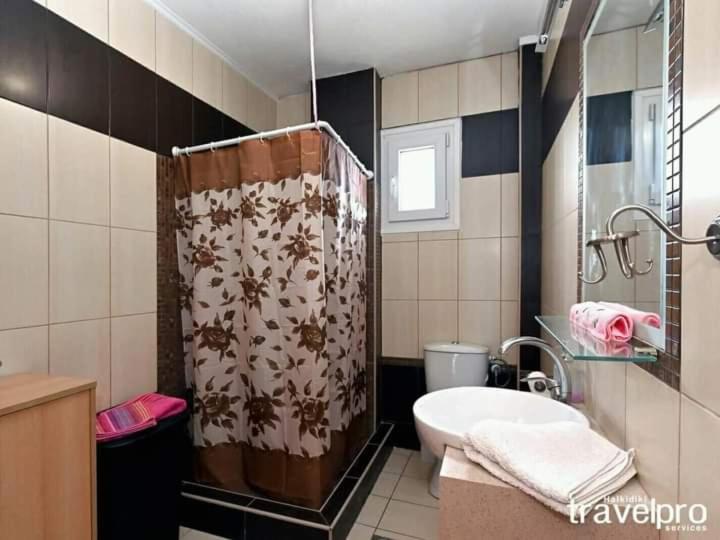 Villa Vangelis Nea Plagia Exteriör bild